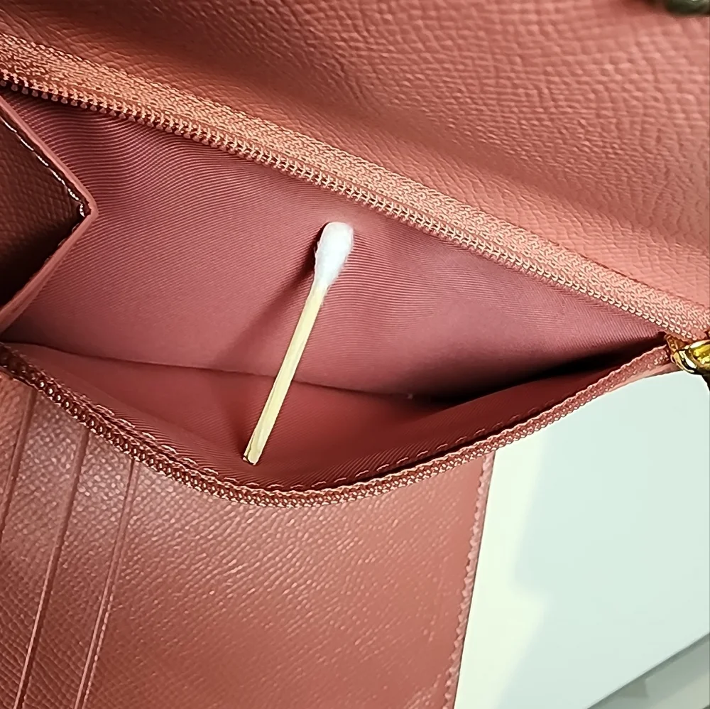 Coach Medium Envelope Wallet